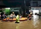 Gercep-Polres-Ponorogo-Bantu-Evakuasi-Warga-Terdampak-Banjir