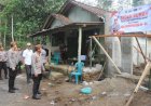 Hari-Bhayangkara-ke-80:-Polres-Probolinggo-Turun-ke-Pelosok-Desa-Salurkan-Bansos-Bedah-Rumah