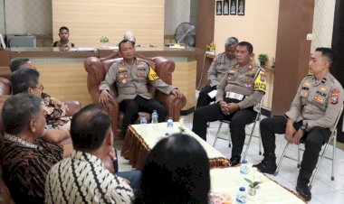 Silaturahmi-Bersama-Sejumlah-Tokoh-Agama,-Upaya-Cooling-System-Kapolres-Lumajang-Jelang-Pemilu-2024