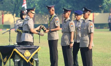 Kapolda-Jatim-Lantik-394-Bintara-Polri-Gelombang-I-Tahun-Anggaran-2024