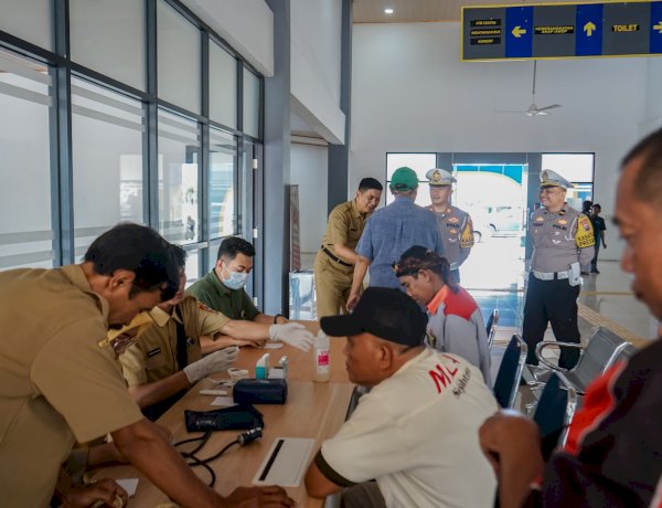 Operasi Keselamatan Semeru 2026 Polres Jember Ramp Check dan Periksa Kesehatan Awak Bus