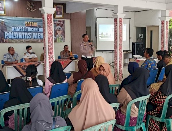 Polantas Menyapa  Polres Jember Gelar Safari Kamseltibcar Lantas Sosialisasikan Jalur Blackspot