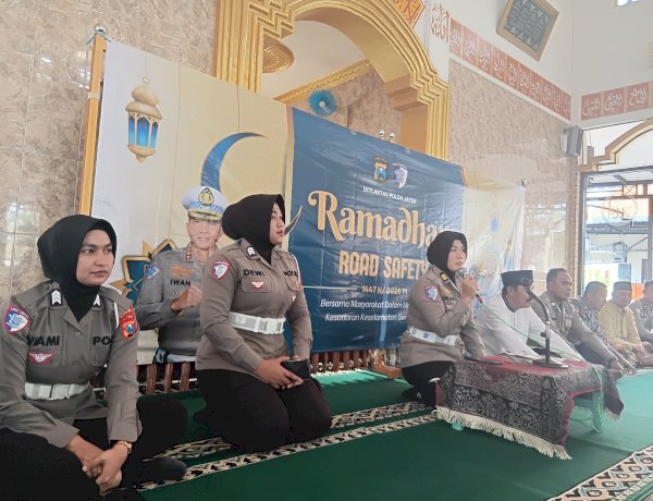 Ditlantas Polda Jatim Gelar Ramadhan Road Safety Wujudkan Mudik Aman Keluarga Bahagia
