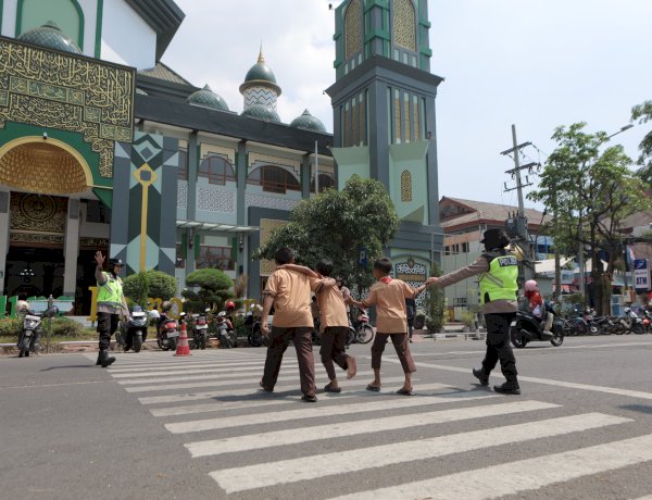 Inovasi Srikandi Care, Cara Polres Lamongan Dekatkan Diri ke Masyarakat