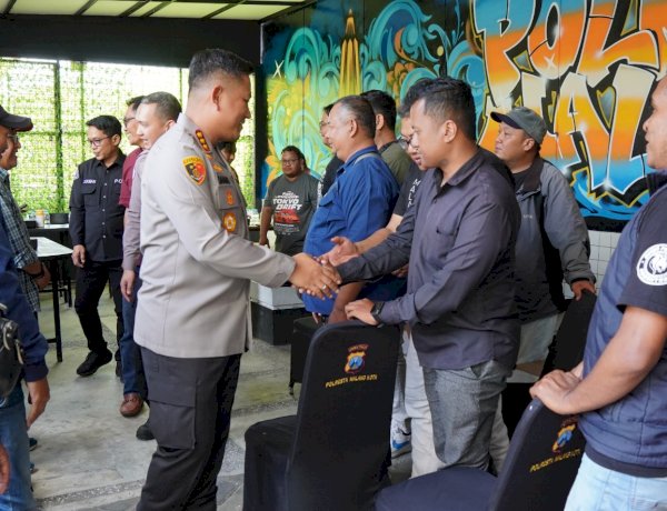 Kapolresta Malang Kota Ajak Media dan Suporter Jaga Kamtibmas, Dorong Aremania - Bonek Rawat Kedamaian Sepak Bola