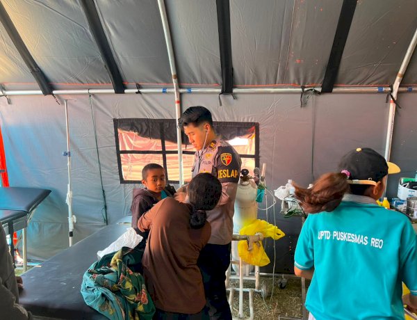 Follow Up Pasien, Tim Kesehatan Korbrimob Pastikan Kondisi Warga Terdampak Gempa Terpantau