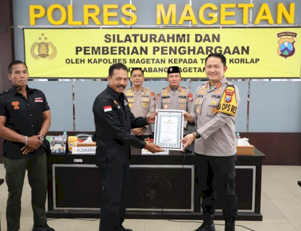 Polres Magetan Beri Penghargaan untuk 13 Korlap PSHT atas Dedikasi Jaga Kamtibmas