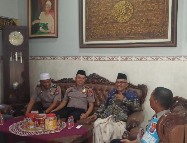 Kapolsek Jabon Silaturahmi dengan Tokoh NU Sidoarjo, Perkuat Sinergi Jaga Kamtibmas