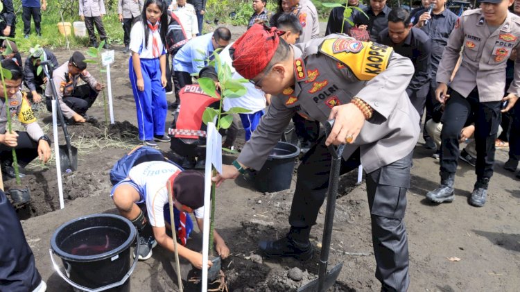 Pemkab Banyuwangi Apresiasi Penanaman 2000 Pohon Mangrove oleh Polri