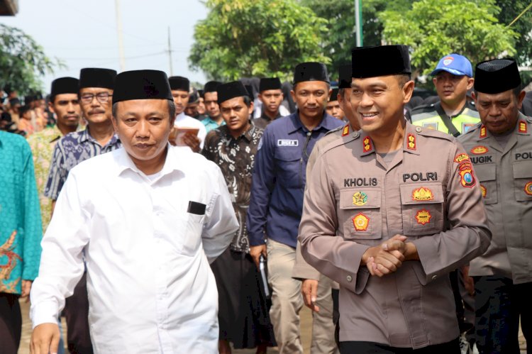 Jumat Curhat, Kapolres Malang Sambangi Ponpes Rakyat di Sumberpucung