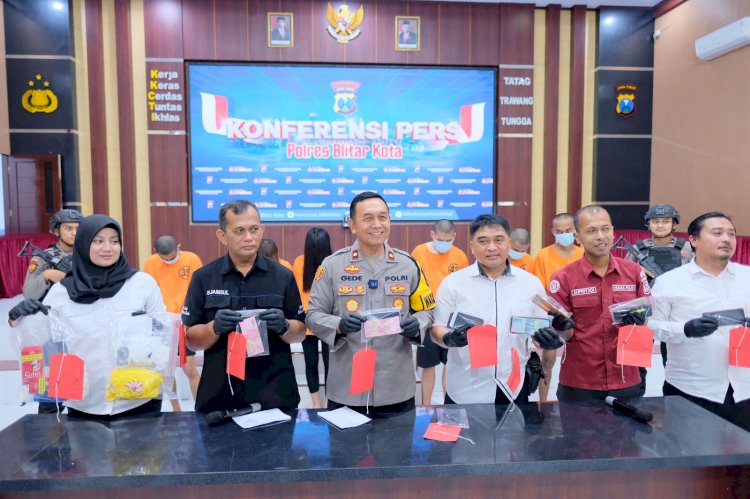 Operasi Pekat 2024 Polres Blitar Kota Berhasil Bongkar TPPU Modus Prostitusi Online