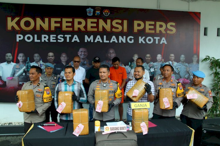 Polresta Malang Kota Berhasil Amankan Kurir Bawa 42 Kg Ganja Nyamar Pemudik