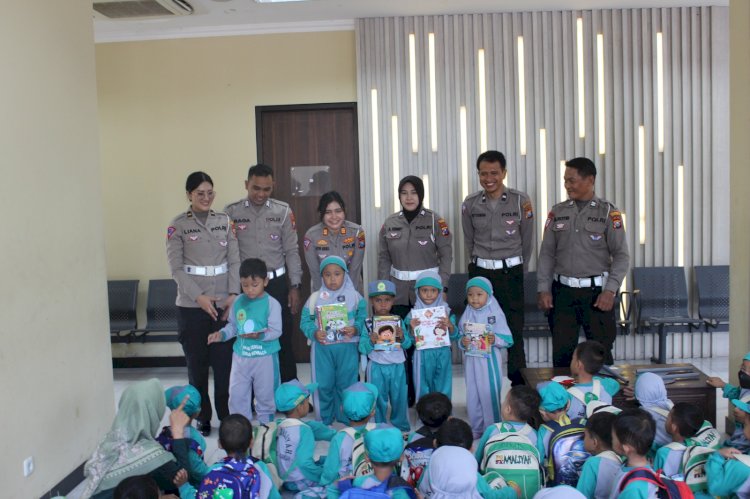 Satlantas Polresta Sidoarjo Edukasi Tertib Lalu Lintas Sejak Dini