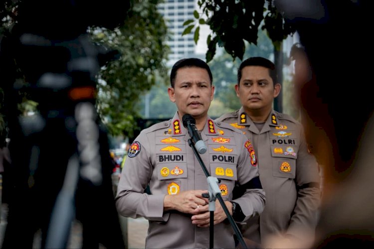Polda Metro Jaya Siapkan Layanan Kesehatan bagi Masyarakat dalam Kegiatan Penyampaian Aspirasi